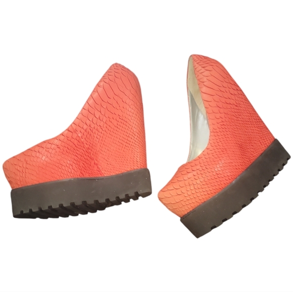 Senso diffusion Zaki coral black snakeskin print platform wedges heels 39 9 nwob - Picture 1 of 7